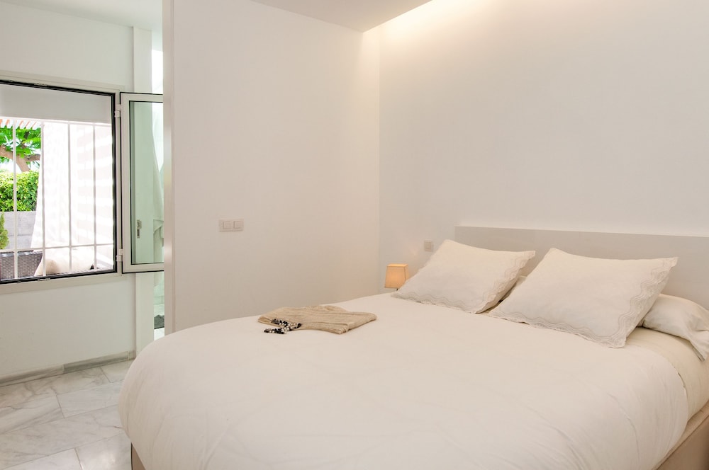 Bungalow in Pasito Blanco Gran Canaria 102869 by MO Rentals — 4-Star Luxury Hotel in San Bartolome De Tirajana, Spain