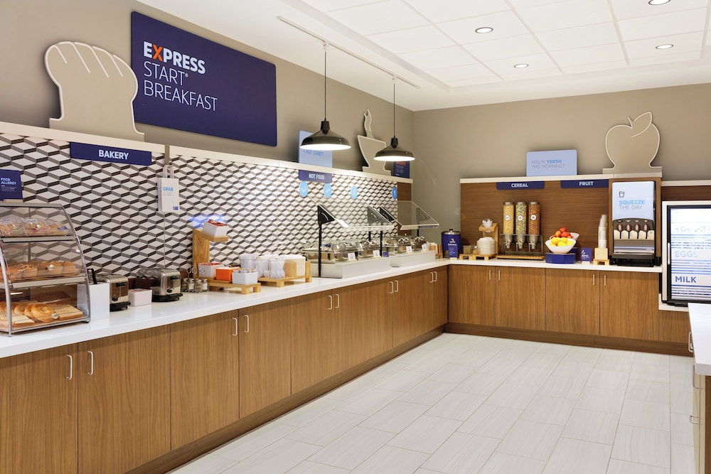 Holiday Inn Express & Suites Morrow Atlanta South by IHG — hotel in Morrow