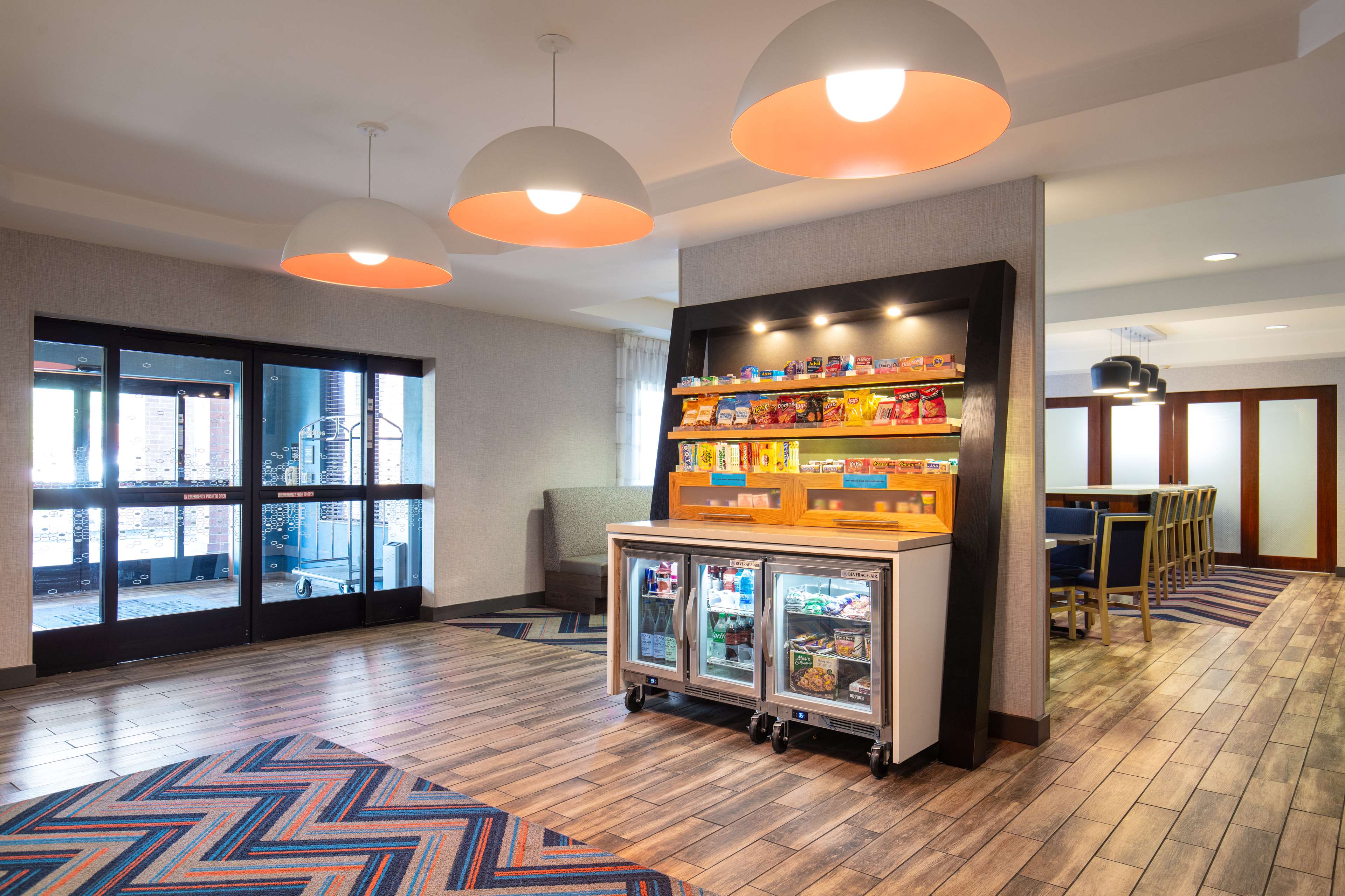 Hampton Inn Medford - photo 6