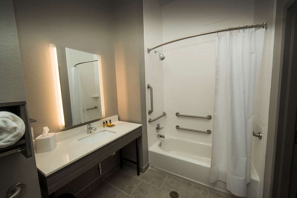 Best Western Plus Lawrenceburg - photo 22