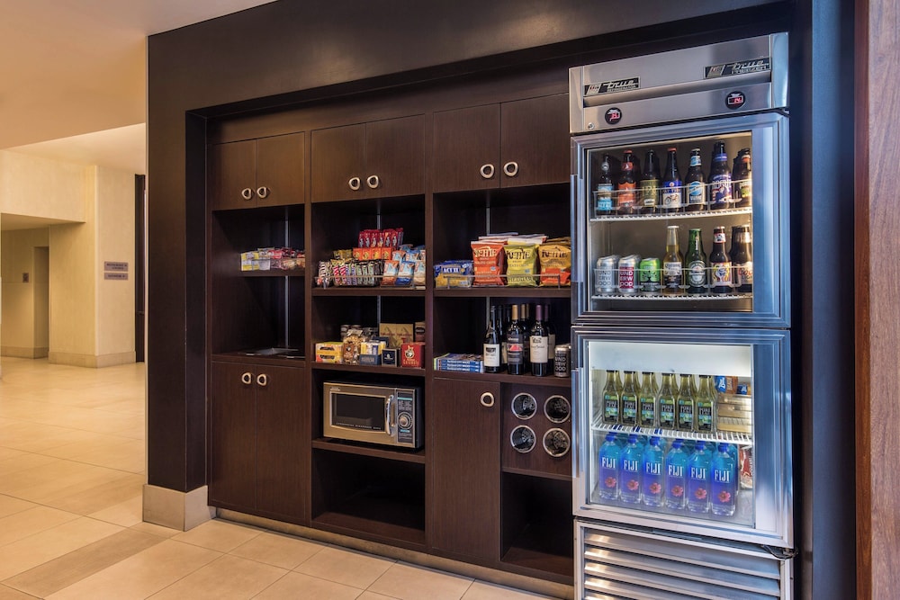 Courtyard by Marriott Portland City Center - photo 30