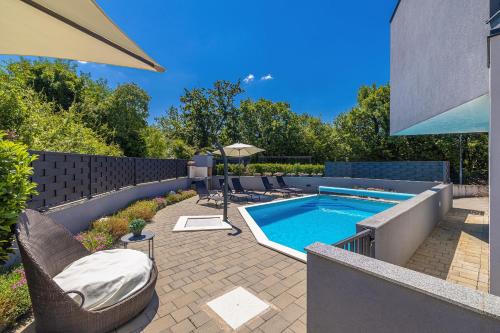 Apartments Laganini — 4-Star Luxury Hotel in Njivice, Croatia