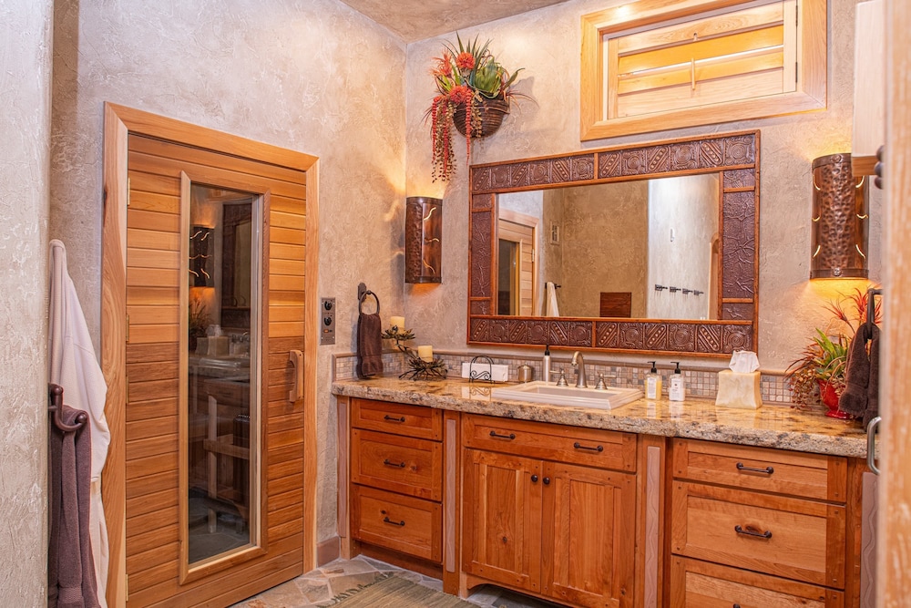 Cougar Ridge Resort LLC - photo 96