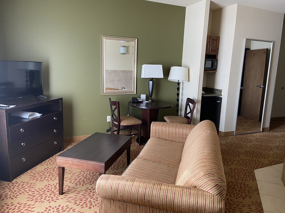 Holiday Inn Express & Suites Silt Rifle by IHG - photo 39