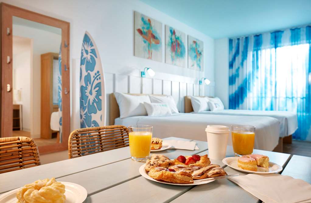 Universal's Endless Summer Resort Surfside Inn and Suites - photo 16
