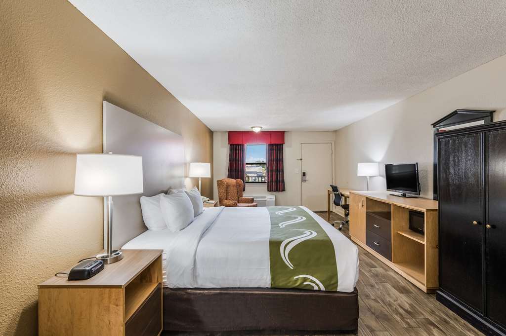 Quality Inn & Suites Hot Springs Lake Hamilton - photo 26