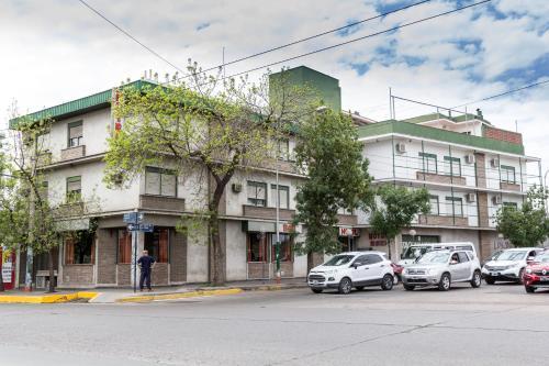 Hotel Bari - last minute hotel in Mendoza
