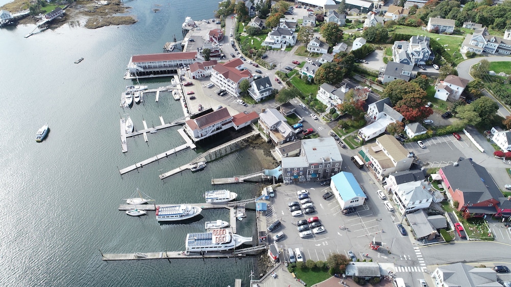 Tugboat Inn - photo 152