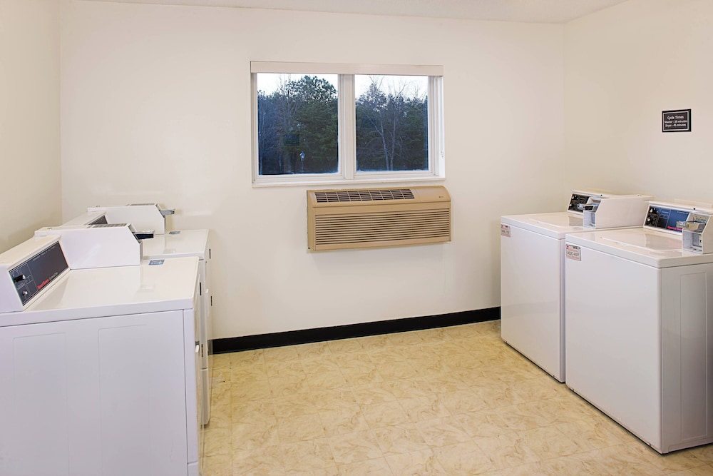 Residence Inn by Marriott Livonia - photo 12