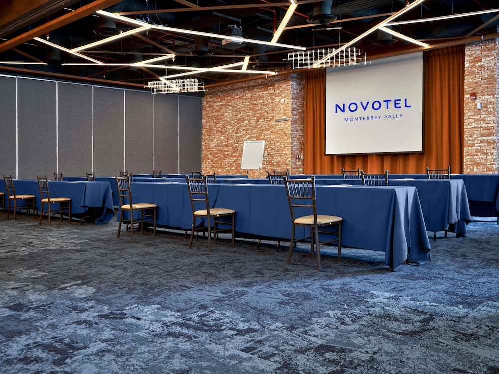 Novotel Monterrey Valle