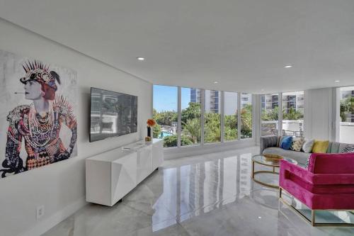 GoldDust Water and City Views — 4-Star Luxury Hotel in Miami, United States