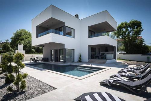 Villa Nalani by IstriaLux — 4-Star Luxury Hotel in Marcana, Croatia