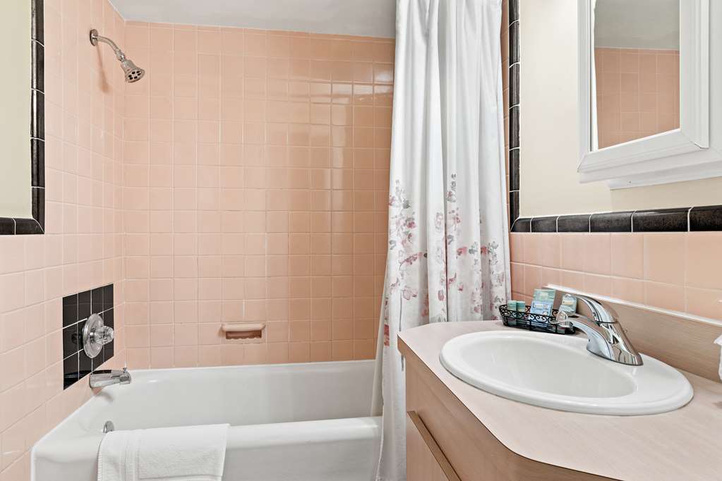Genetti Hotel SureStay Collection by Best Western - photo 24