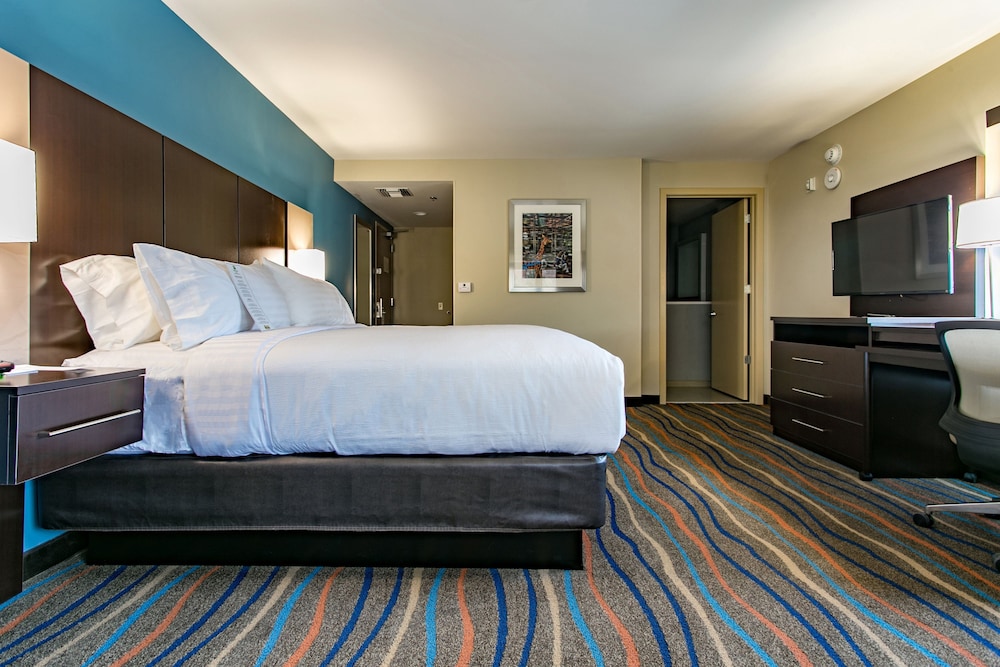 Holiday Inn Hotel & Suites Chattanooga Downtown by IHG - photo 15