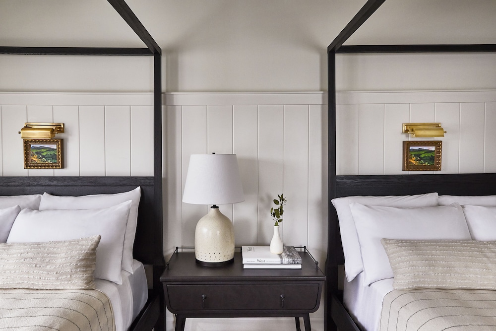The Inn at Mattei's Tavern Auberge Collection - photo 22
