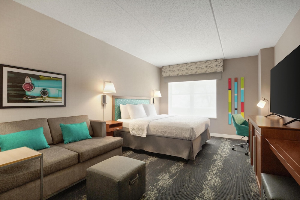 Hampton Inn Deadwood at Tin Lizzie Gaming Resort - photo 18
