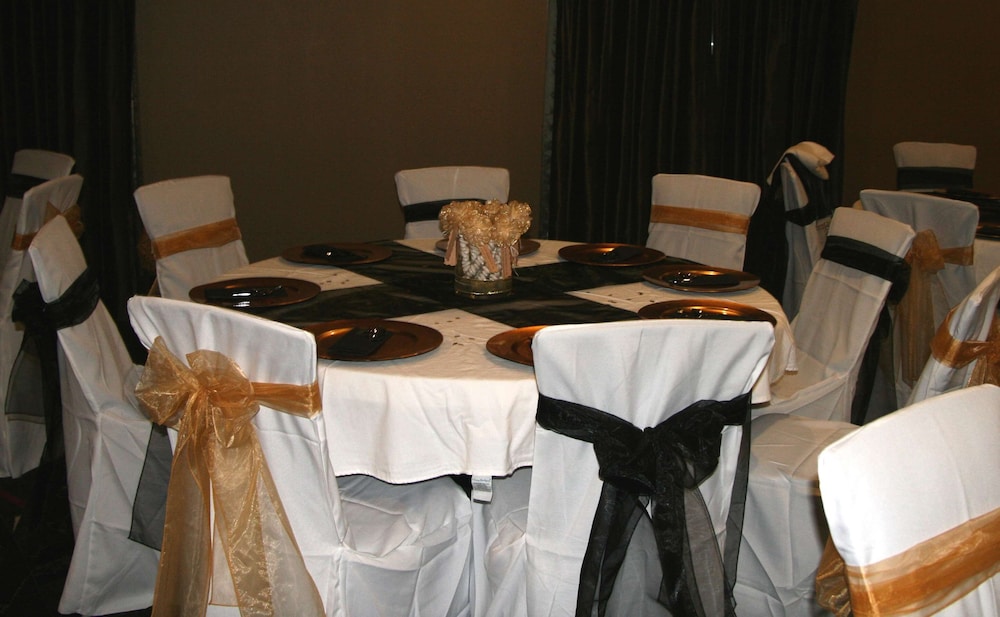 Hampton Inn & Suites Bay City TX - photo 36