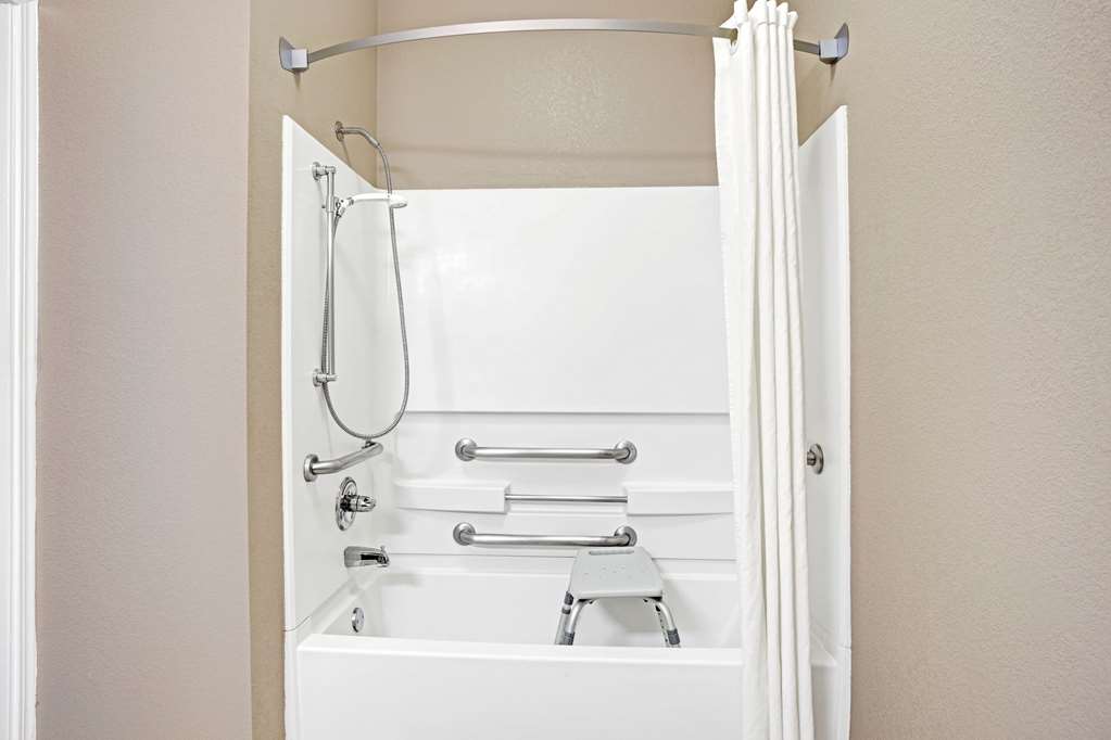 Super 8 by Wyndham Hernando - photo 4