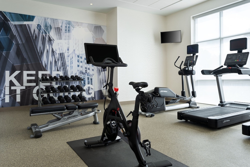 Springhill Suites by Marriott Pittsburgh Mt. Lebanon - photo 25