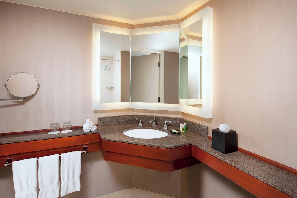 The Westin Long Beach - photo 55