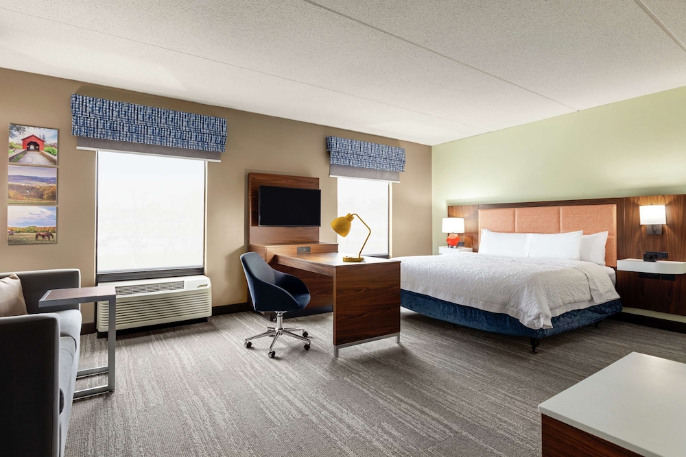 Hampton Inn & Suites Frederick Fort Detrick - photo 13