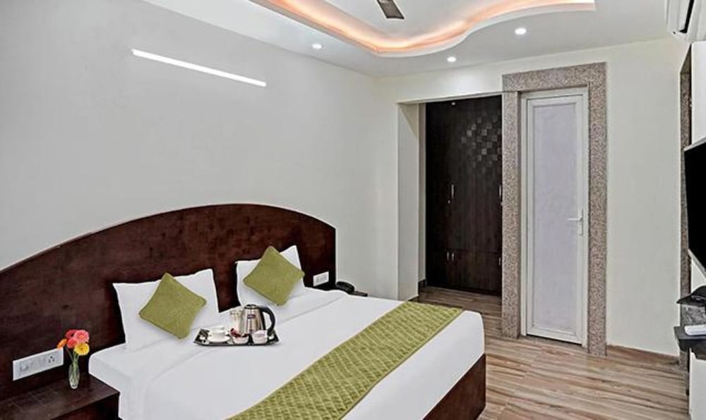 Fabhotel Bellmore Stay & Homes