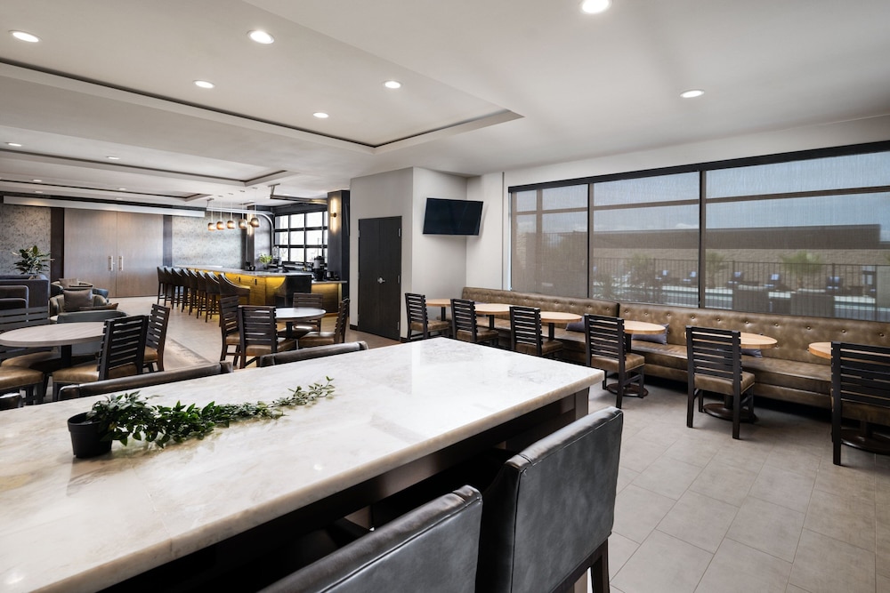 SpringHill Suites by Marriott Milpitas Silicon Valley - photo 23