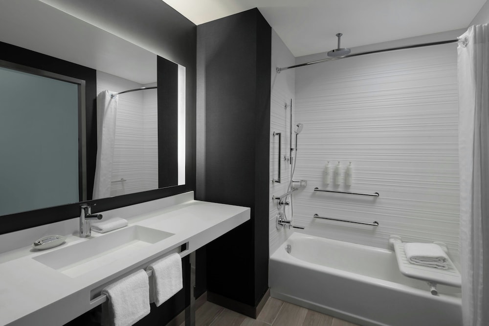 AC Hotel St. Louis Clayton - photo 23