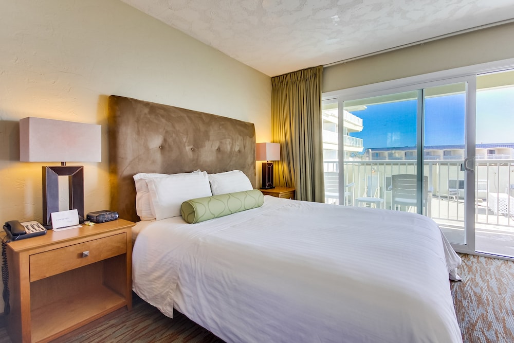 Surfer Beach Hotel - photo 25