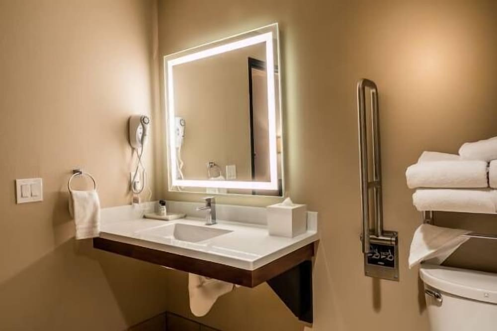 Skyline Hotel & Casino - photo 16