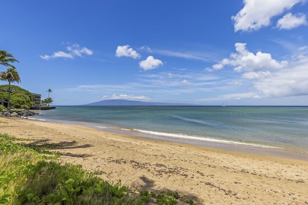 Kahana Village #39 condo — 4-Star Luxury Hotel in Lahaina, United States