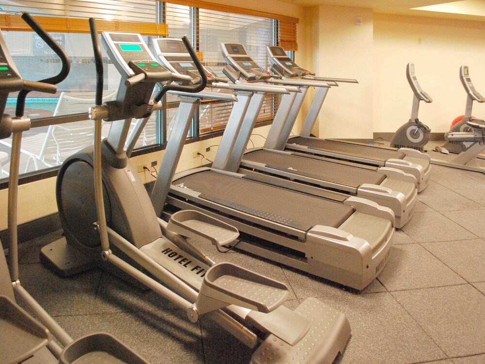 Hampton Inn & Suites Denver Highlands Ranch - photo 31