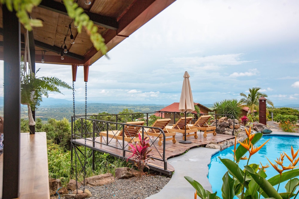 Buen Camino Hotel San Mateo in Orotina, Costa Rica