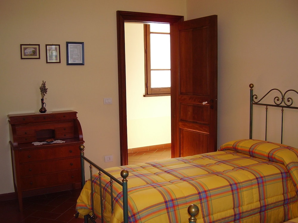 Le Carolee — 4-Star Luxury Hotel in Pianopoli, Italy