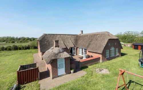 Lovely Home In Ulfborg With Sauna — 5-Star Luxury Hotel in Ulfborg, Denmark