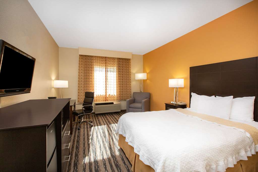 La Quinta Inn by Wyndham Lincoln Nebraska - photo 30