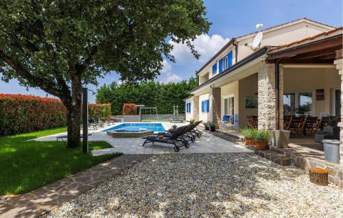 Villa Augusta — 4-Star Luxury Hotel in None, Croatia