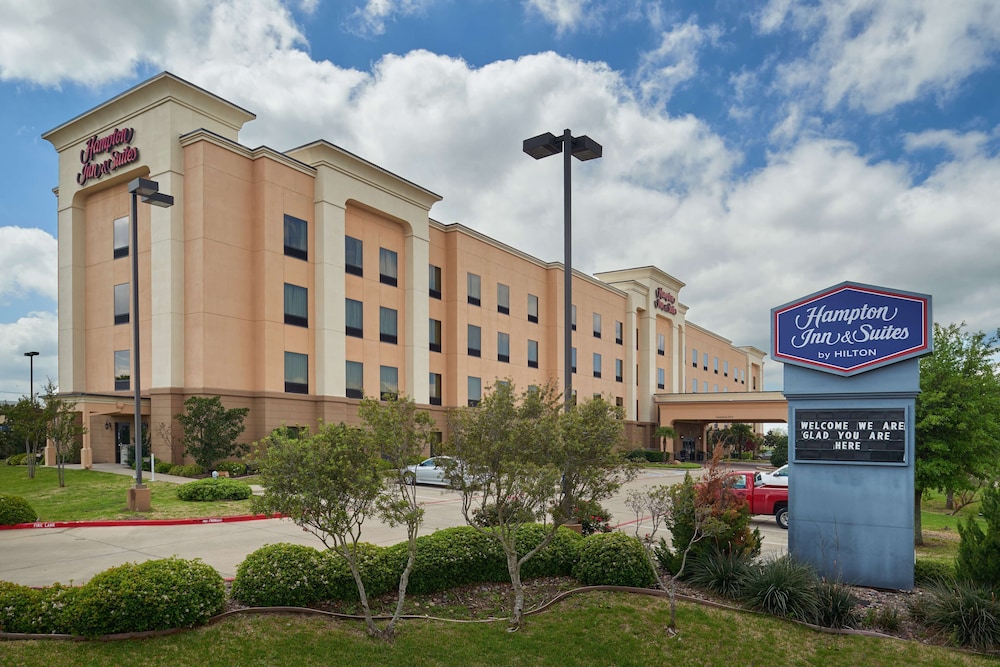Hampton Inn & Suites Waco South - featured photo