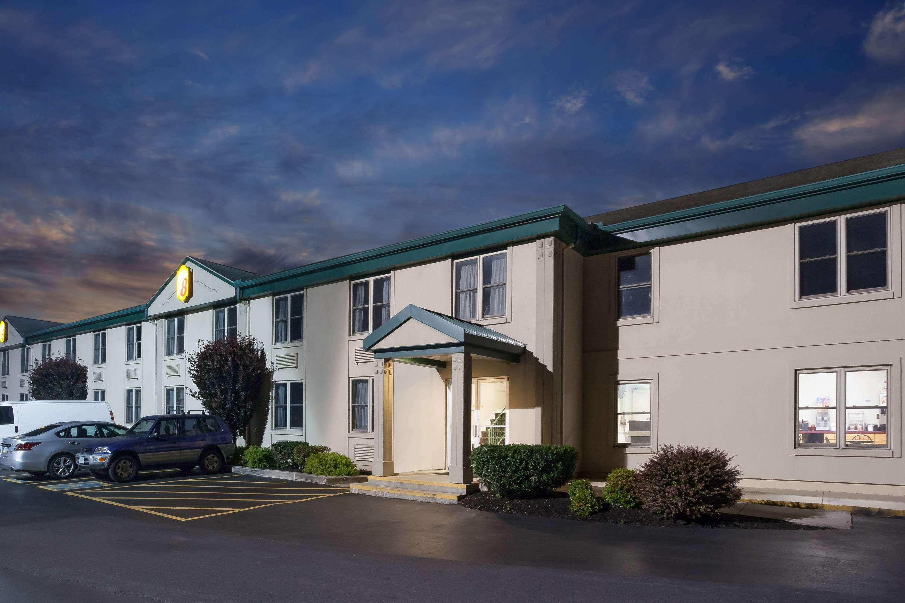 Super 8 by Wyndham Harrisburg Hershey West - photo 17
