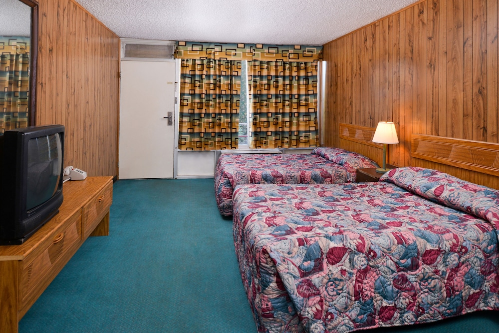 Red Carpet Inn Battleboro - photo 26