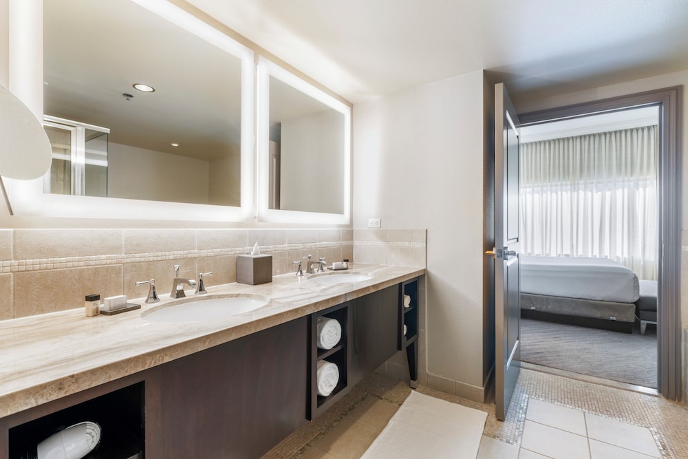 Pala Casino Spa And Resort - photo 21