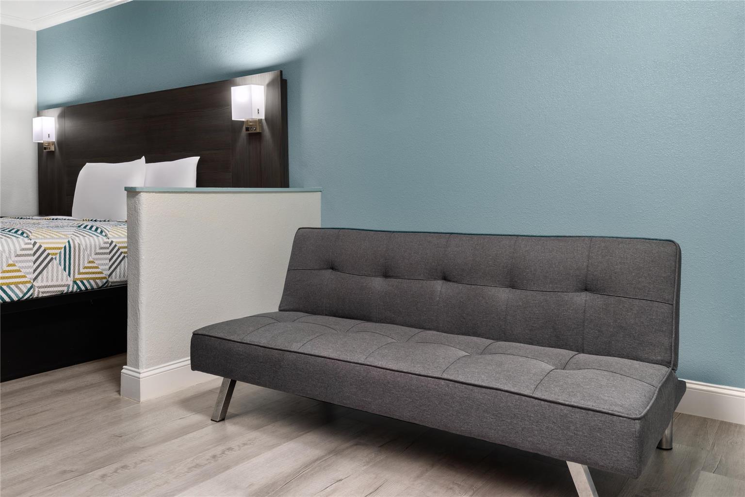 Red Lion Inn & Suites Lemoore - photo 10