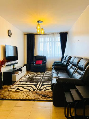 Luxe 1BR Ngong Road Nairobi — 4-Star Luxury Hotel in Nairobi, Kenya