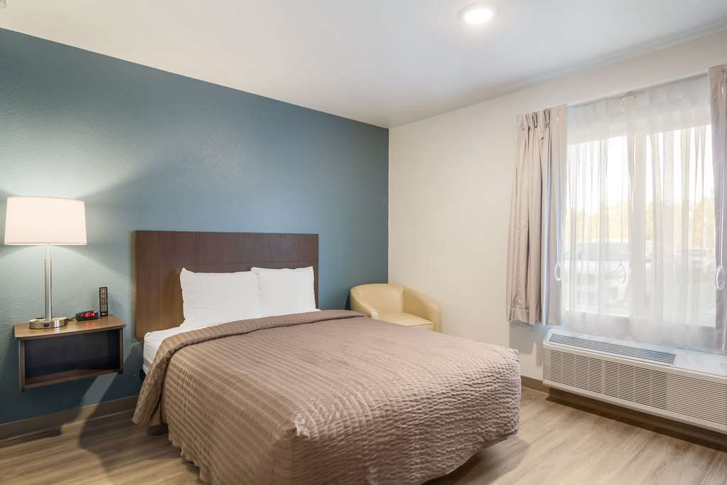 WoodSpring Suites Jacksonville Baymeadows - photo 10