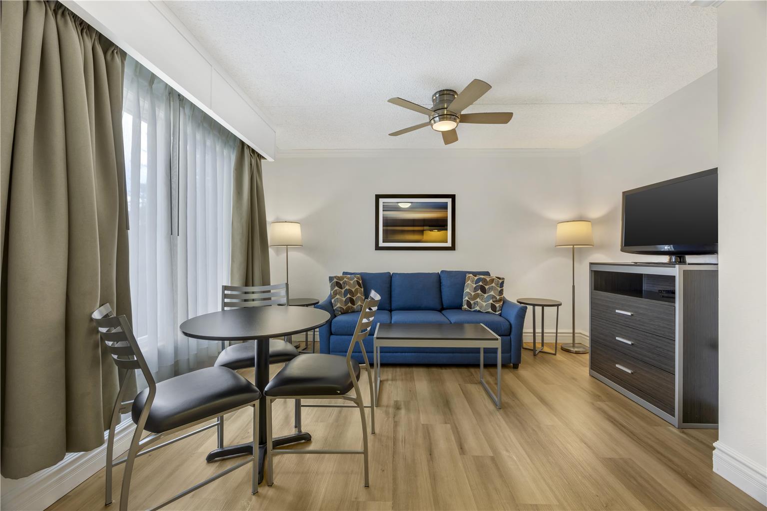 Best Western Pier Point Inn - photo 24