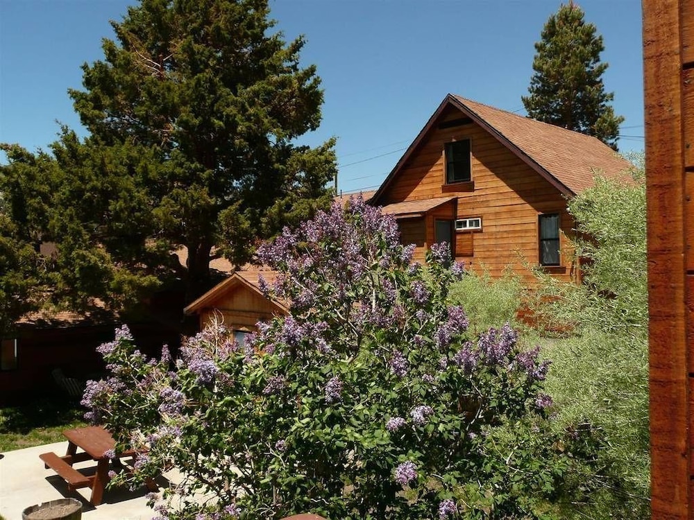 June Lake Villager - photo 130