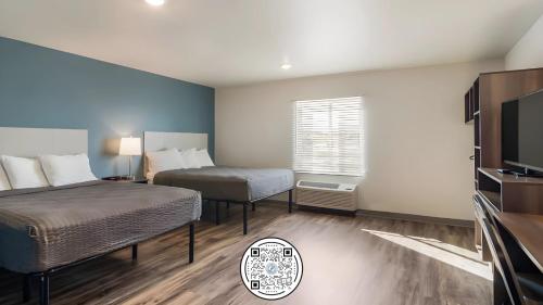 Woodspring Suites Downers Grove Chicago - photo 6