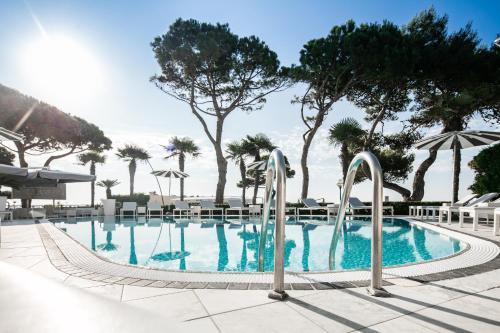 Hotel Bellavista — 4-Star Luxury Hotel in Lignano Sabbiadoro, Italy
