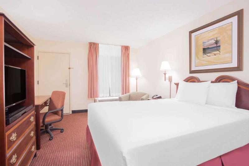 Days Inn Dothan - photo 19