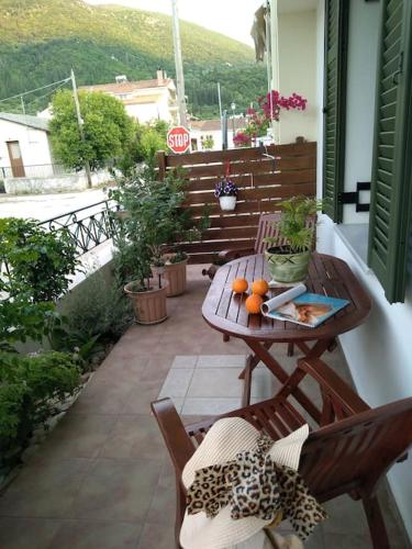 Nostalgia Apartments B Plus in Sami 50 meters from the sea — 4-Star Luxury Hotel in Sami, Greece